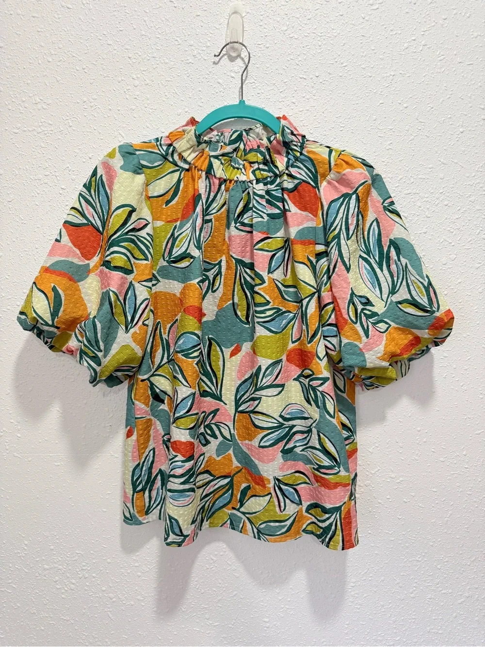 THML high neck Multicolor Floral Puff-Sleeve Blouse M - Picture 9 of 9